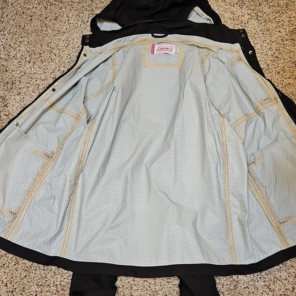 COLEMAN Rain Coat Jacket - M